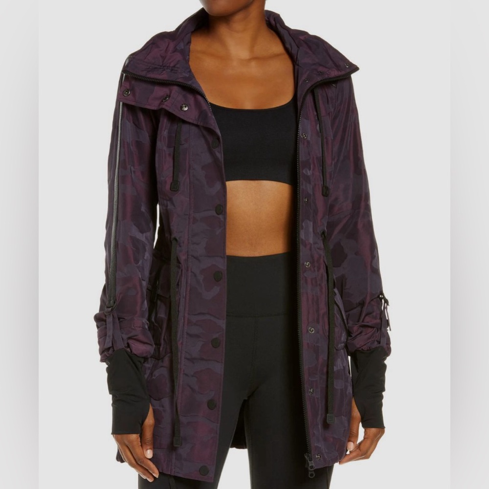 NWOT $199 Blanc Noir Camo Explorer Anorak Purple Black Hooded Jacket Coat Size L
